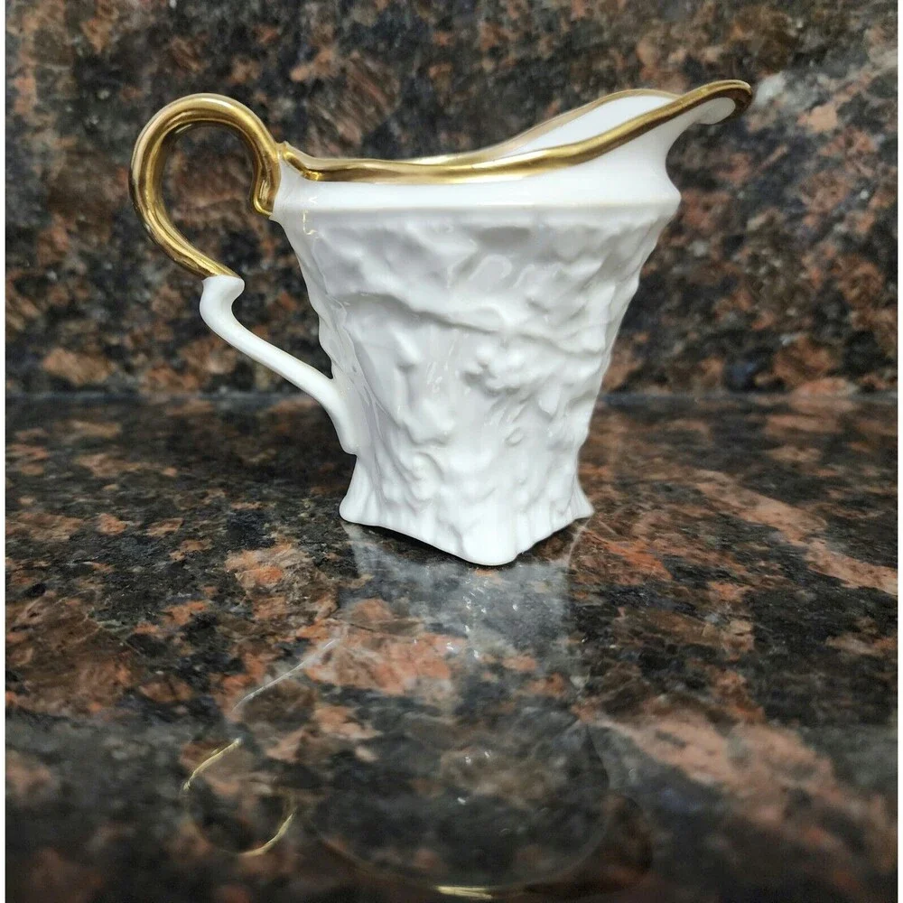 Vtg 1931 Royal Stafford Old English Oak Creamer Fine Bone China Gold Reg 764261